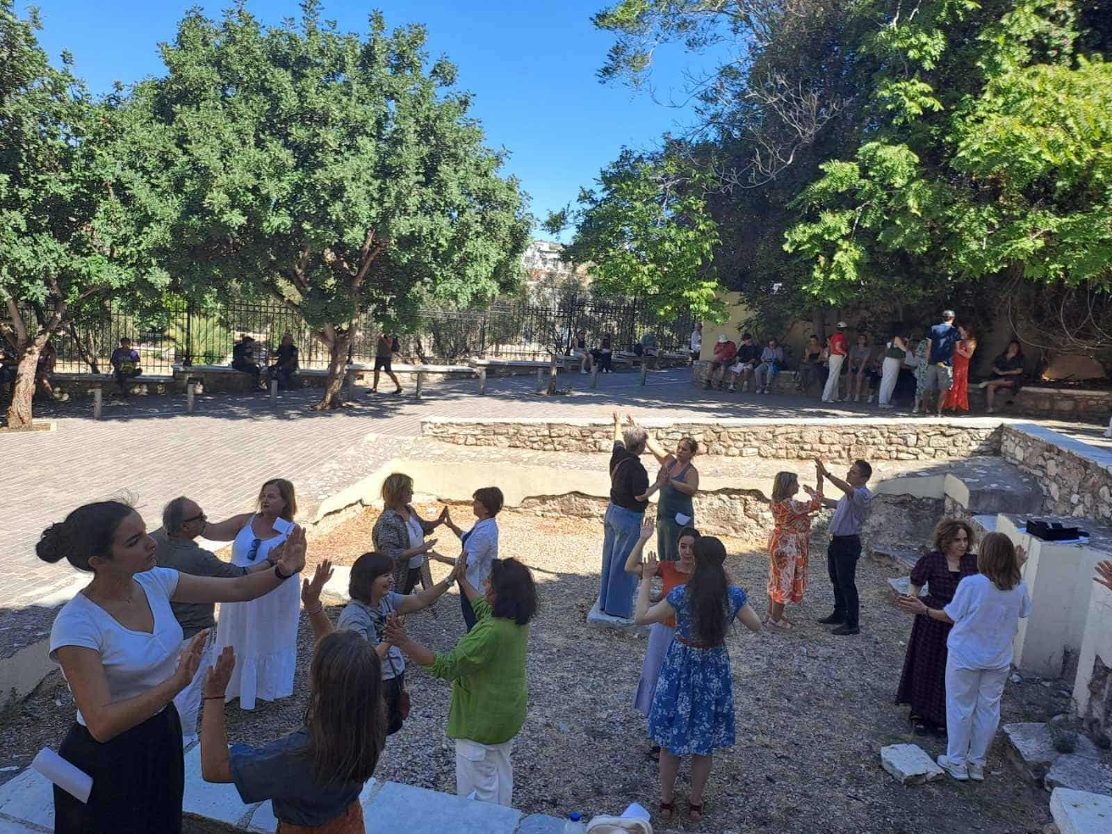 Δημοτικό Τραγούδι & Performance στο κέντρο της Αθήνας