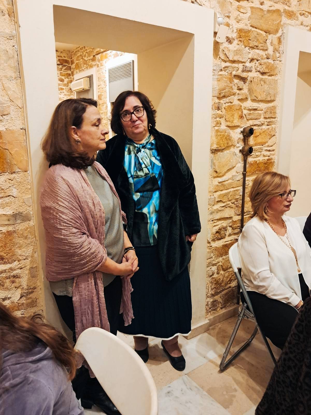 Απογευματινό εορταστικό κάλεσμα με την υπογραφή της Aenália 