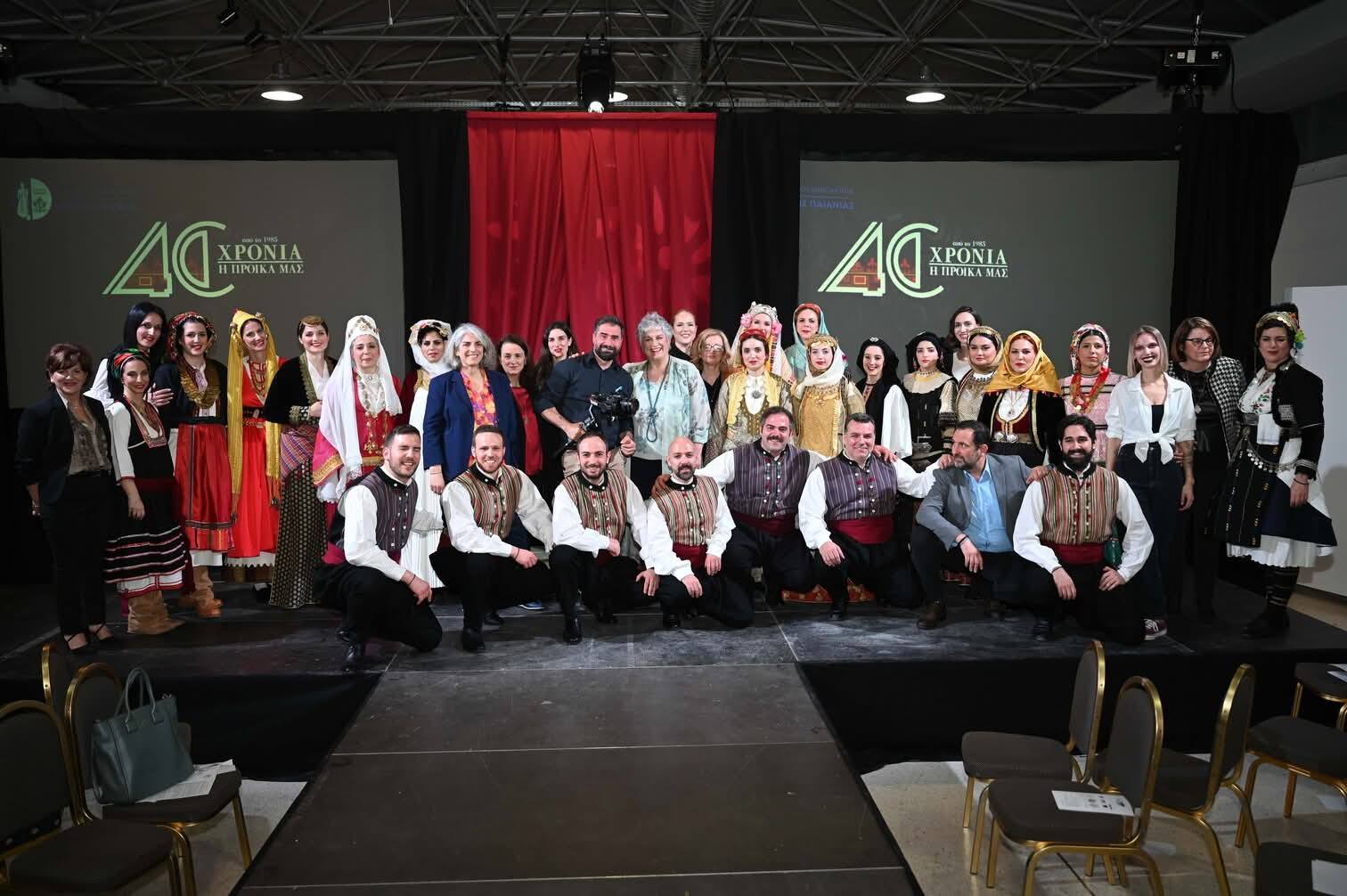 Επίδειξη Υψηλής Ραπτικής από το Λύκειο των Ελληνίδων Παιανίας