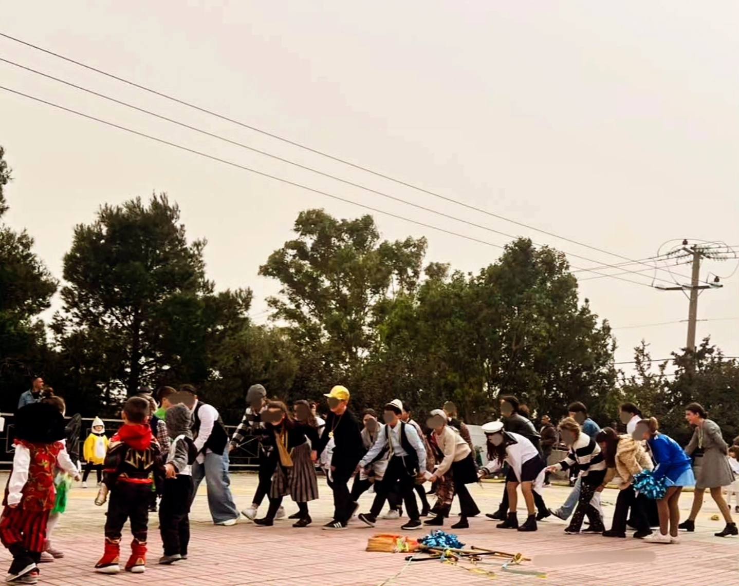 Αποκριάτικο γλέντι του 1ου Δημοτικού Παιανίας με την συμμετοχή του ΛΕΠ
